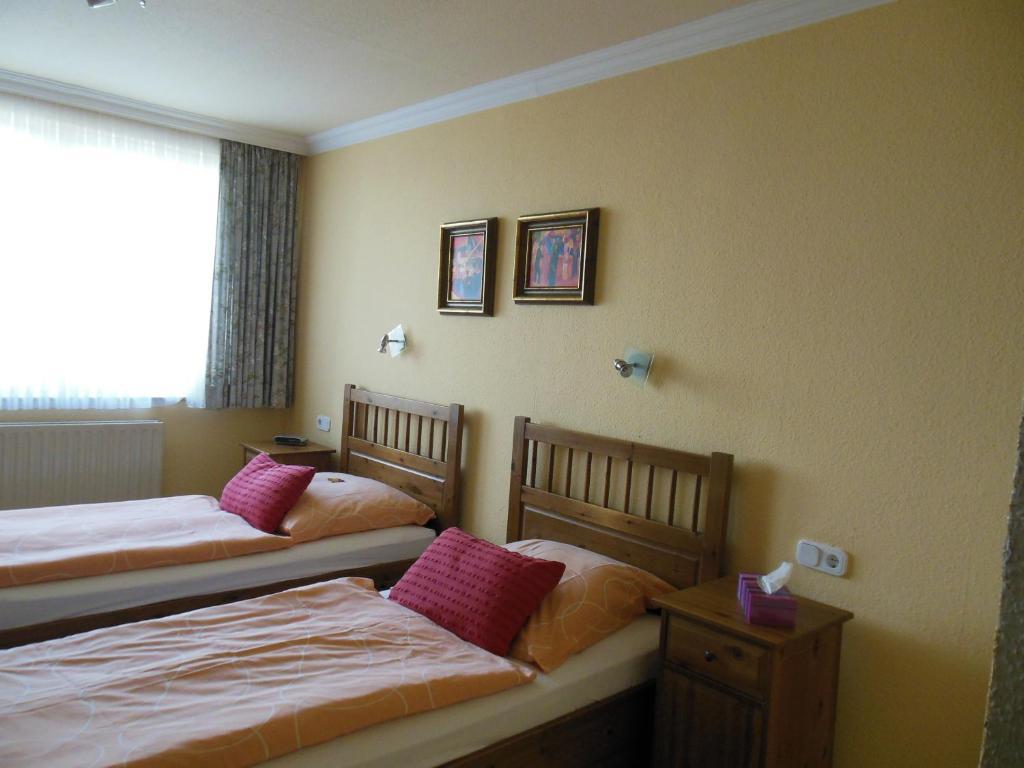 Hotel Alt-Rodenkirchen Colonia Habitación foto